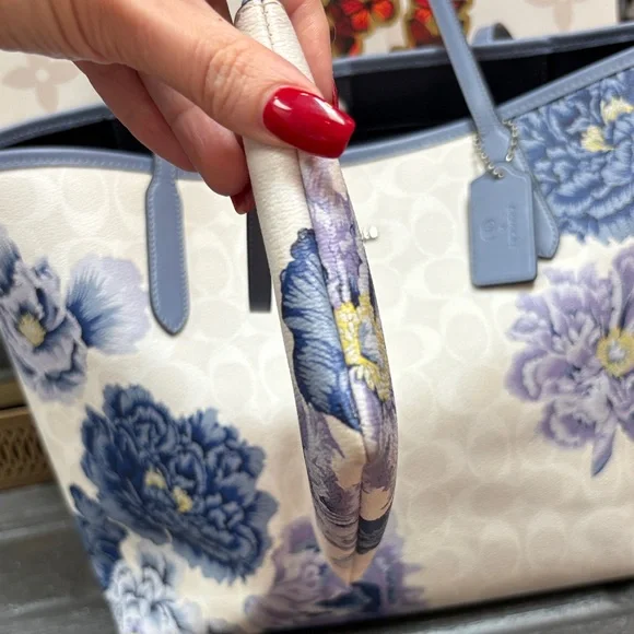 Coach Floral Periwinkle Reversible Tote and Wallet - Picture 9 of 17
